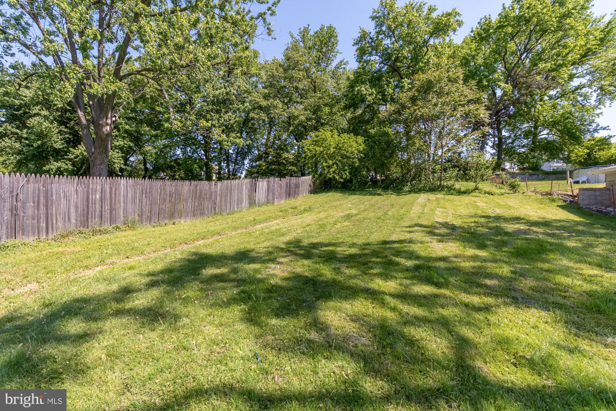 358 Nicholson Road Baltimore, MD 21221 - Photo 37 of 37