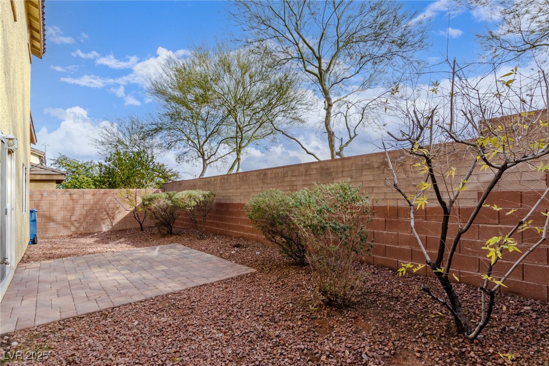 10537 Bandera Mountain Lane Las Vegas, NV 89166 - Photo 27 of 29