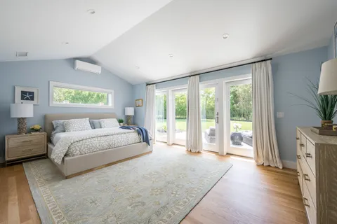 $2,695,000 | 3 Conrad Road, Shelter Island, NY 11964