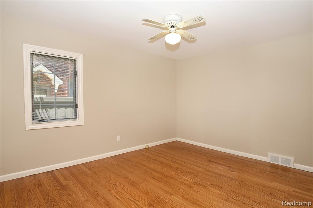 2453 Windemere Road Birmingham, MI 48009 - Photo 15 of 42