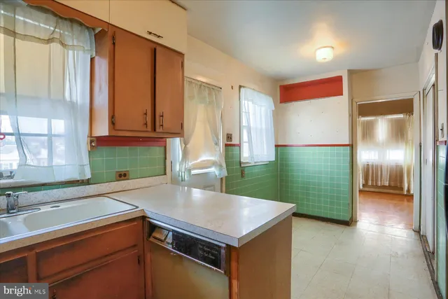 $164,900 | 1149 South 18th Street, Harrisburg, PA 17104