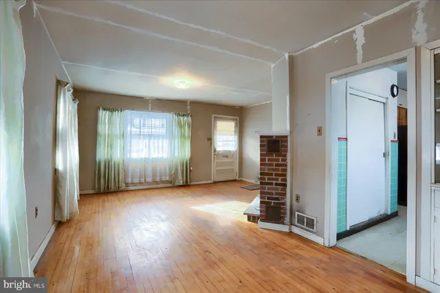 $164,900 | 1149 South 18th Street, Harrisburg, PA 17104