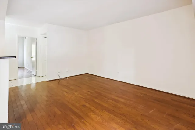 $2,250 | 2255 Castle Rock Square, Unit 21C, Reston, VA 20191