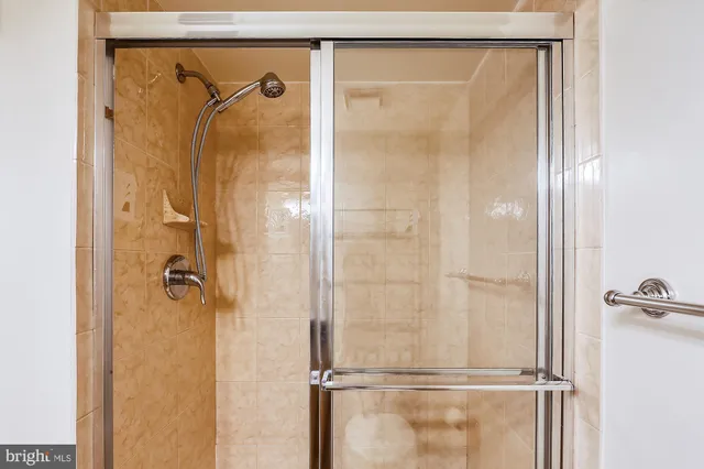 $2,250 | 2255 Castle Rock Square, Unit 21C, Reston, VA 20191