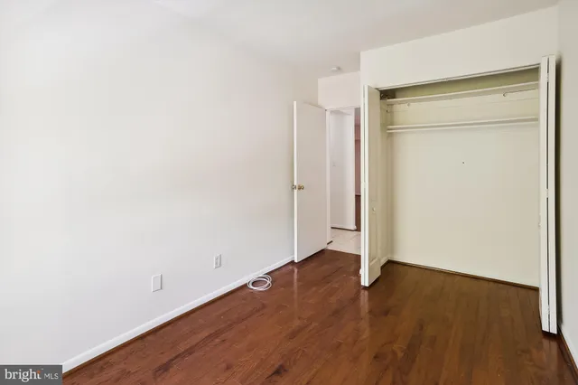 $2,250 | 2255 Castle Rock Square, Unit 21C, Reston, VA 20191