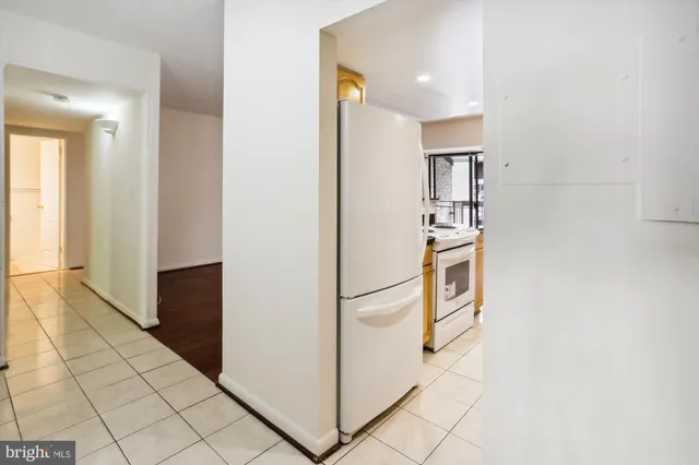 $2,250 | 2255 Castle Rock Square, Unit 21C, Reston, VA 20191