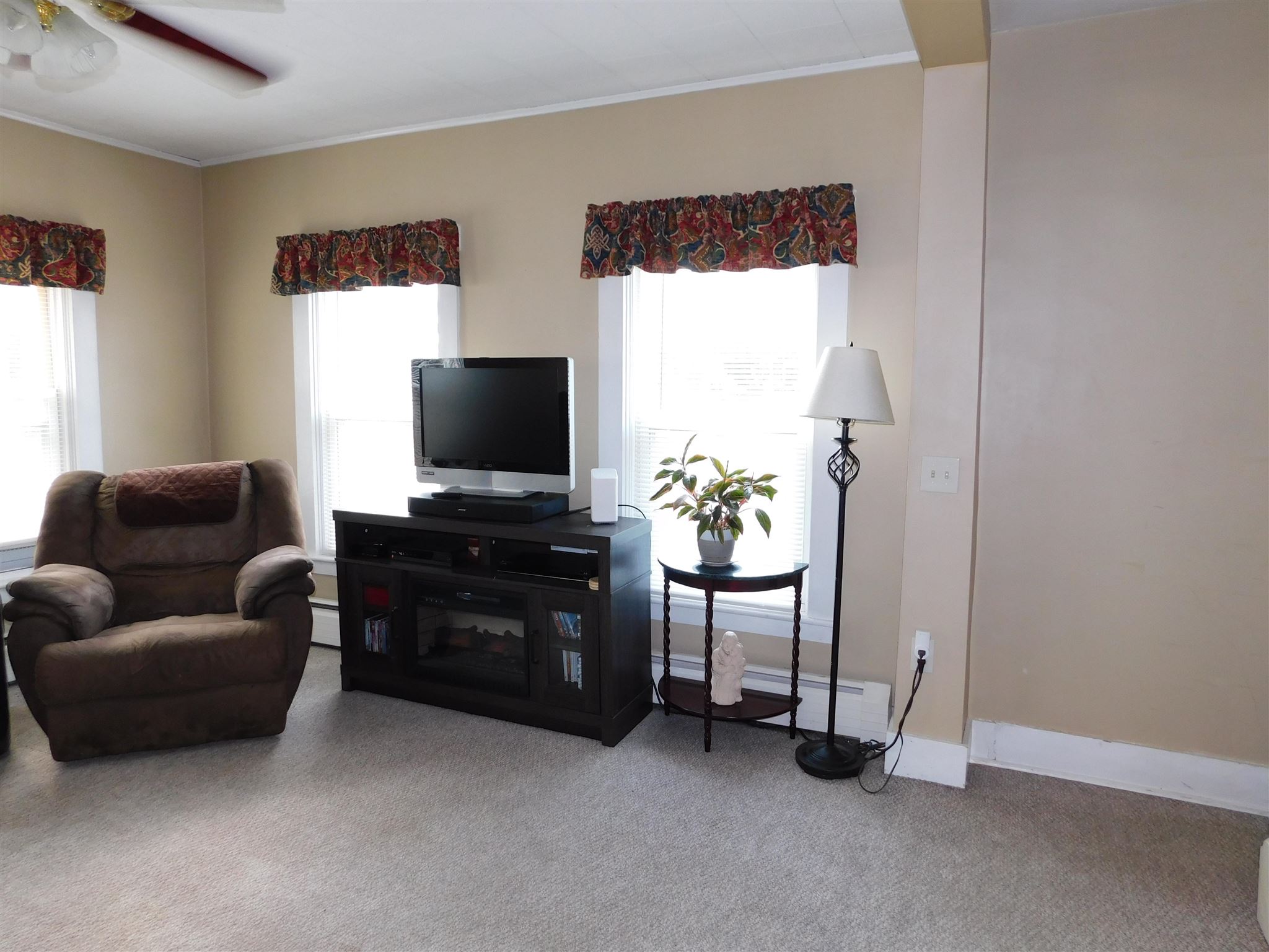 31 Killington Avenue Rutland, VT 05701 - Photo 7 of 40