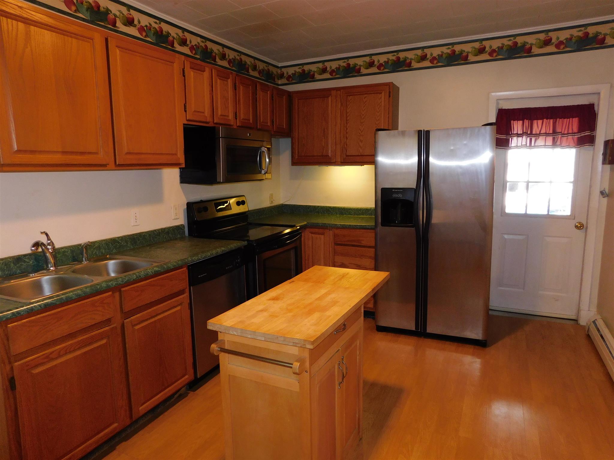 31 Killington Avenue Rutland, VT 05701 - Photo 8 of 40