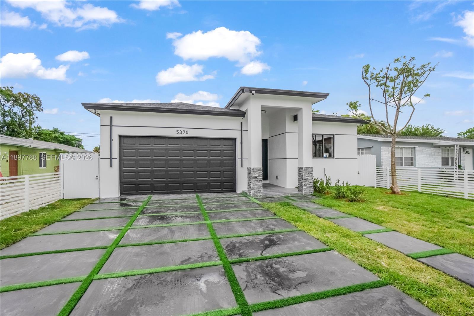 5370 Plunkett Street Hollywood, FL 33021 - Photo 2 of 41