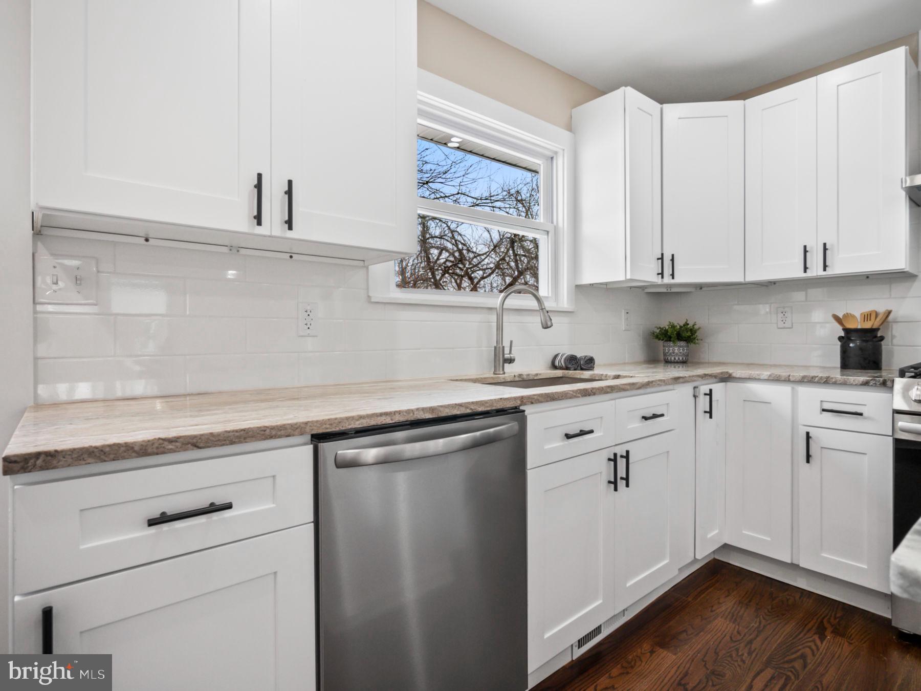 88 Stretch Road Bridgeton, NJ 08302 - Photo 11 of 39 Kitchen