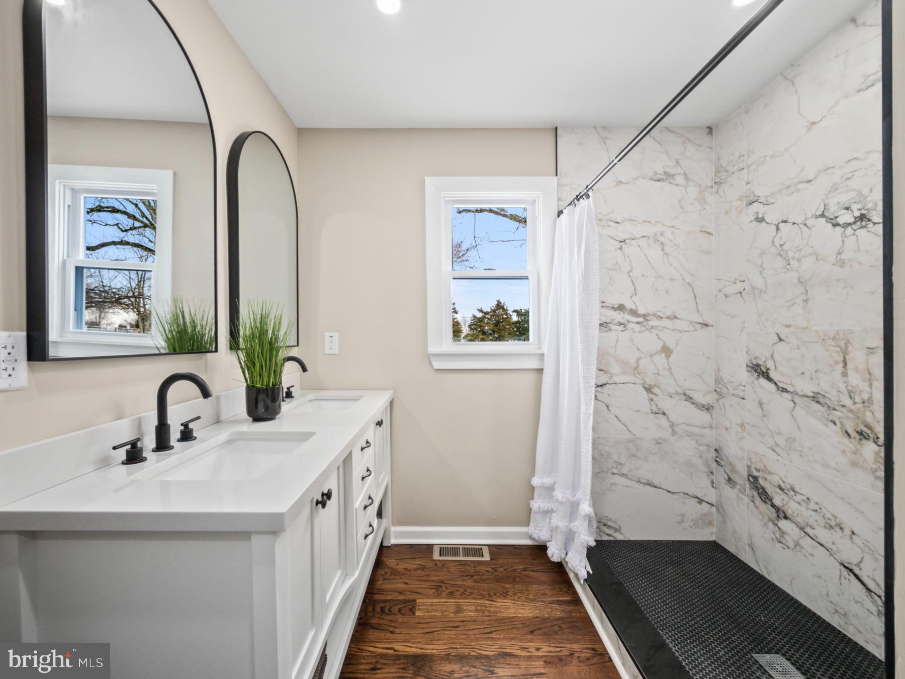 88 Stretch Road Bridgeton, NJ 08302 - Photo 21 of 39 Primary bathroom