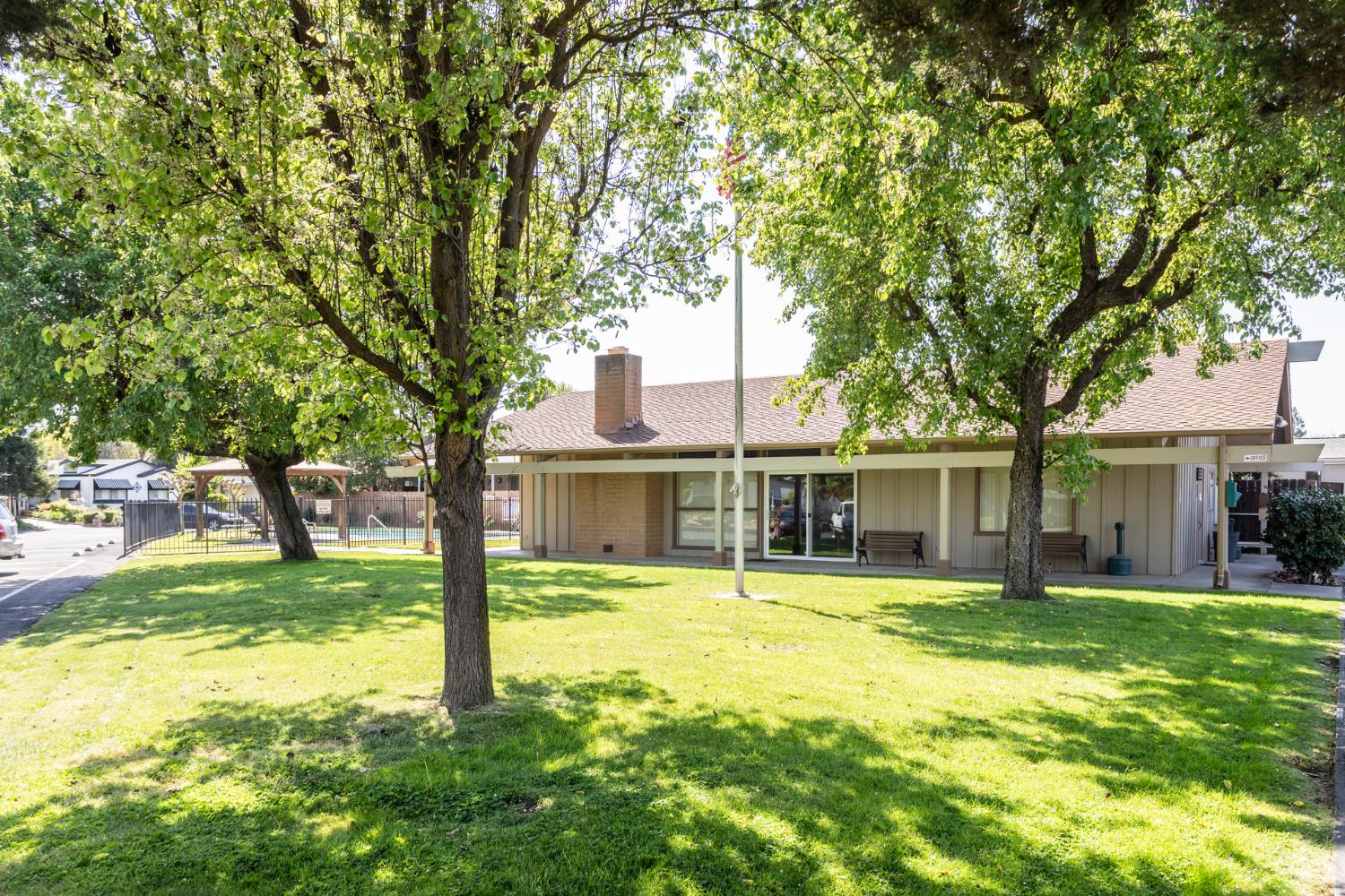 8701 Highway 41, Unit 52 Fresno, CA 93720 - Photo 37 of 66