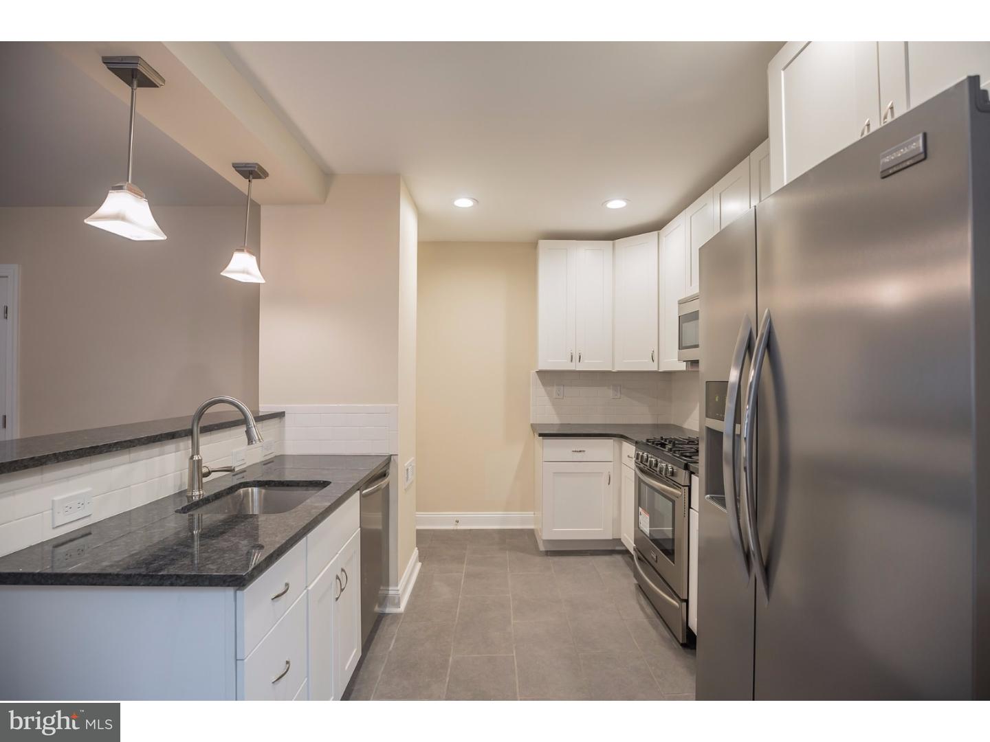 528 Righter Street Philadelphia, PA 19128 - Photo 3 of 25 Gallery Image 3