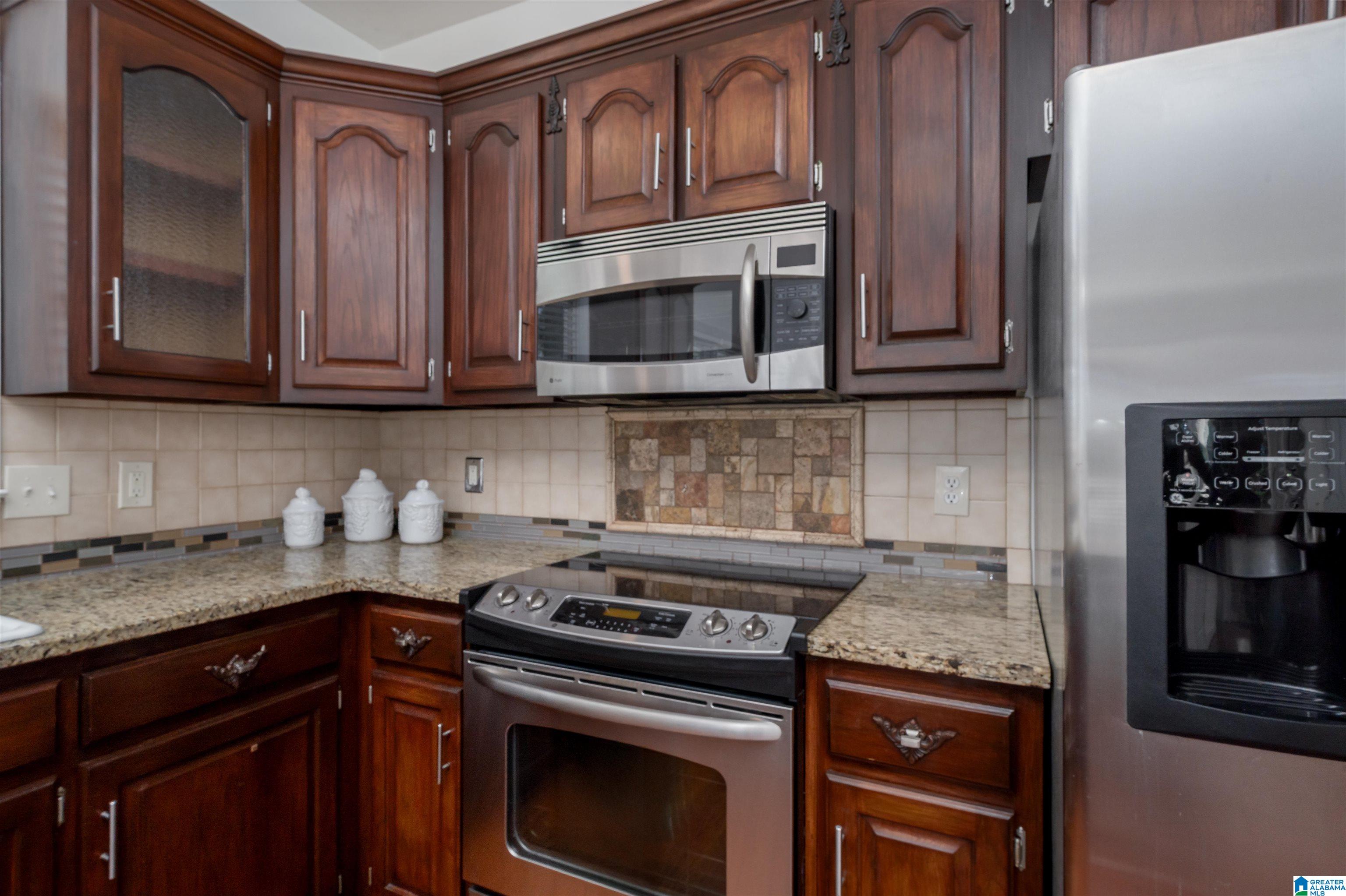 109 Kingsley Circle Alabaster, AL 35007 - Photo 18 of 47
