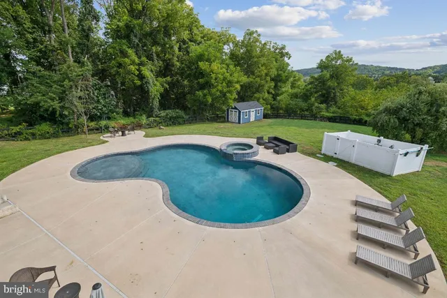 $1,525,000 | 14132 Amys Meadow Court, Leesburg, VA 20176