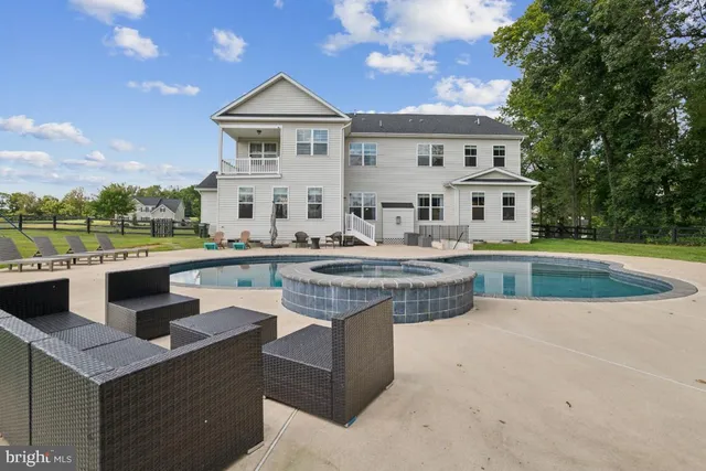 $1,525,000 | 14132 Amys Meadow Court, Leesburg, VA 20176