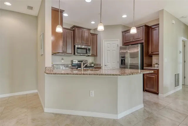 $325,000 | 116 Navigation Circle, Unit 106, Osprey, FL 34229