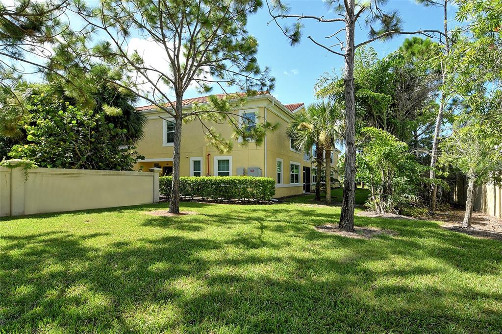 116 Navigation Circle, Unit 106 Osprey, FL 34229 - Photo 29 of 61