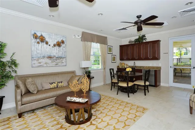 $325,000 | 116 Navigation Circle, Unit 106, Osprey, FL 34229