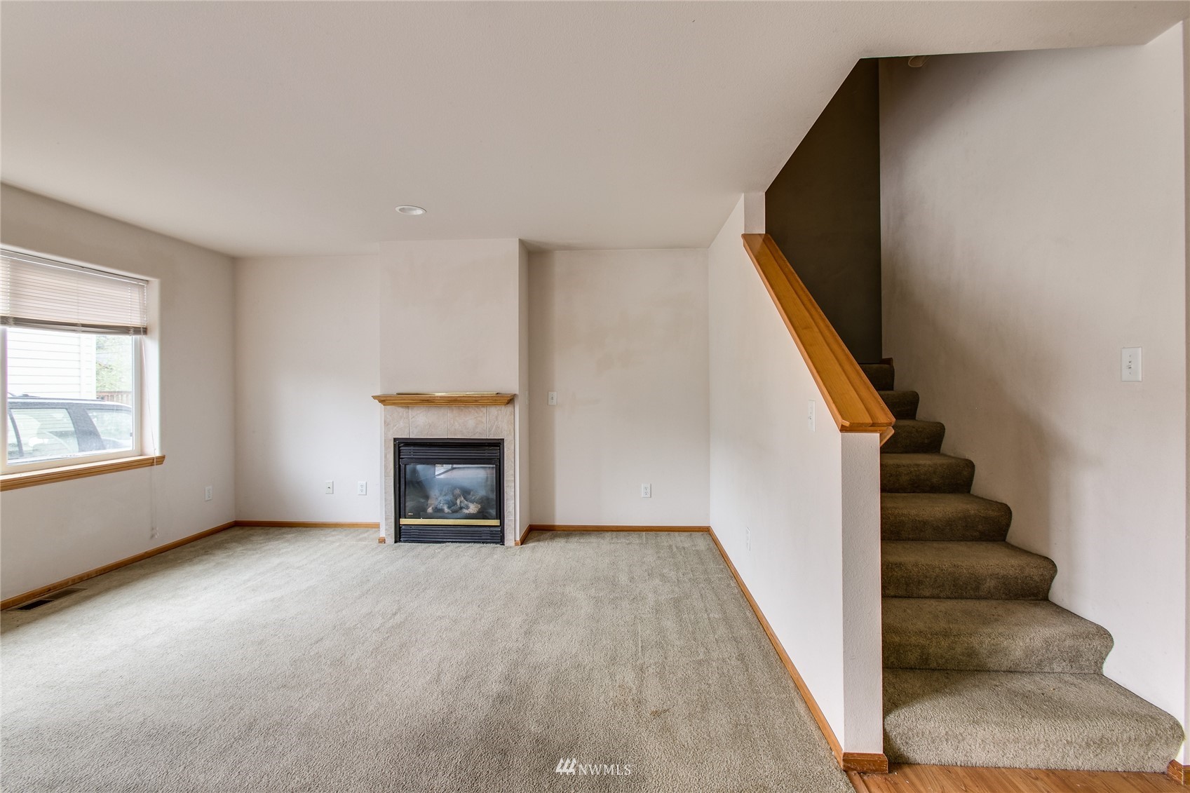4240 Spring Court Bellingham, WA 98226 - Photo 3 of 16 Gallery Image 3