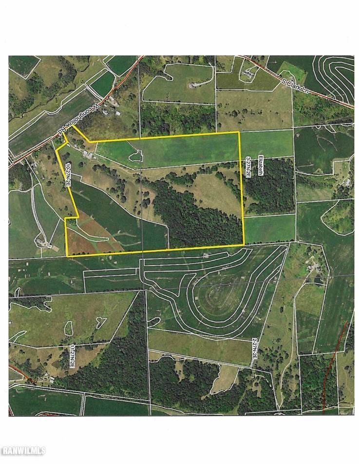2630 West Longhollow Road Elizabeth, IL 61028 - Photo 10 of 10 a picture of a tennis court