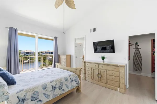 $435,000 | 601 Bahia Beach Boulevard, Ruskin, FL 33570