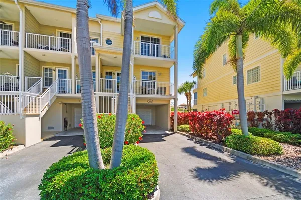 $435,000 | 601 Bahia Beach Boulevard, Ruskin, FL 33570