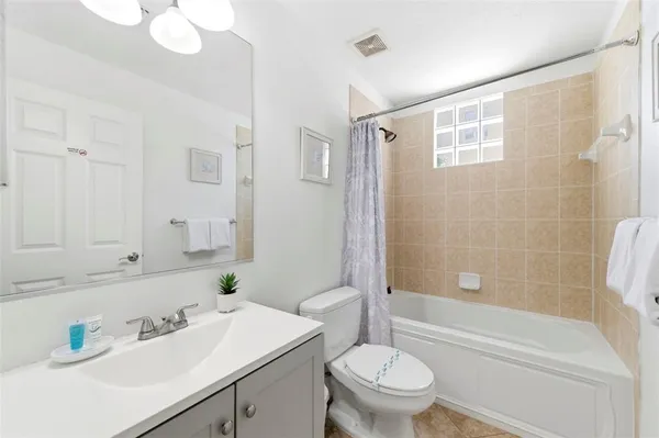 $435,000 | 601 Bahia Beach Boulevard, Ruskin, FL 33570