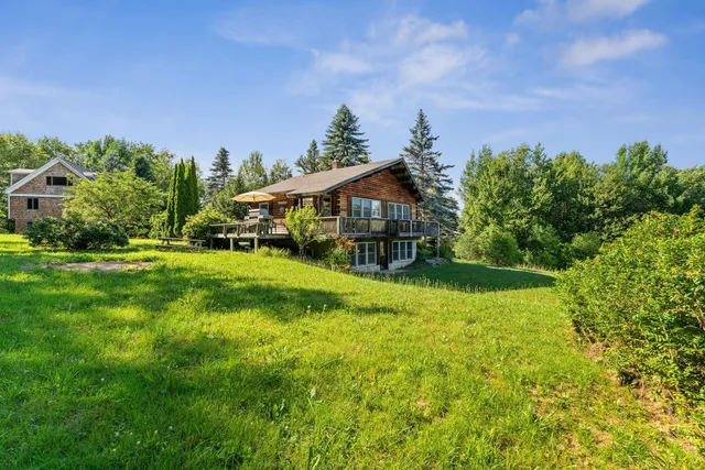 $649,000 | 691 Dartt Hill Road, Bethel, VT 05032