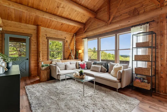 $649,000 | 691 Dartt Hill Road, Bethel, VT 05032