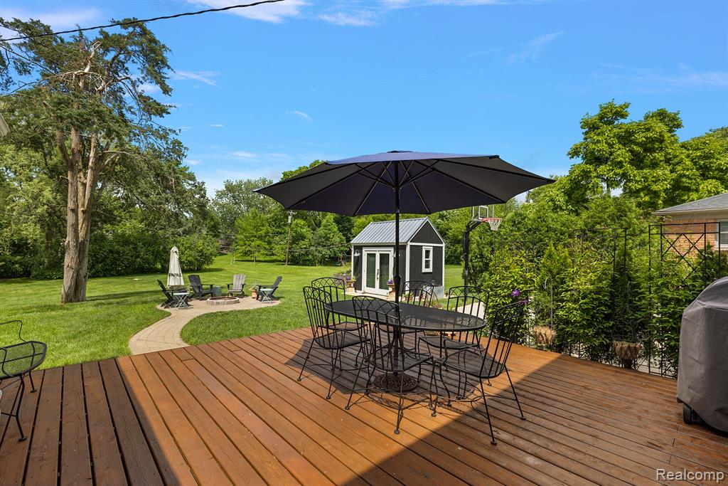 1050 Norfolk Street Birmingham, MI 48009 - Photo 39 of 54