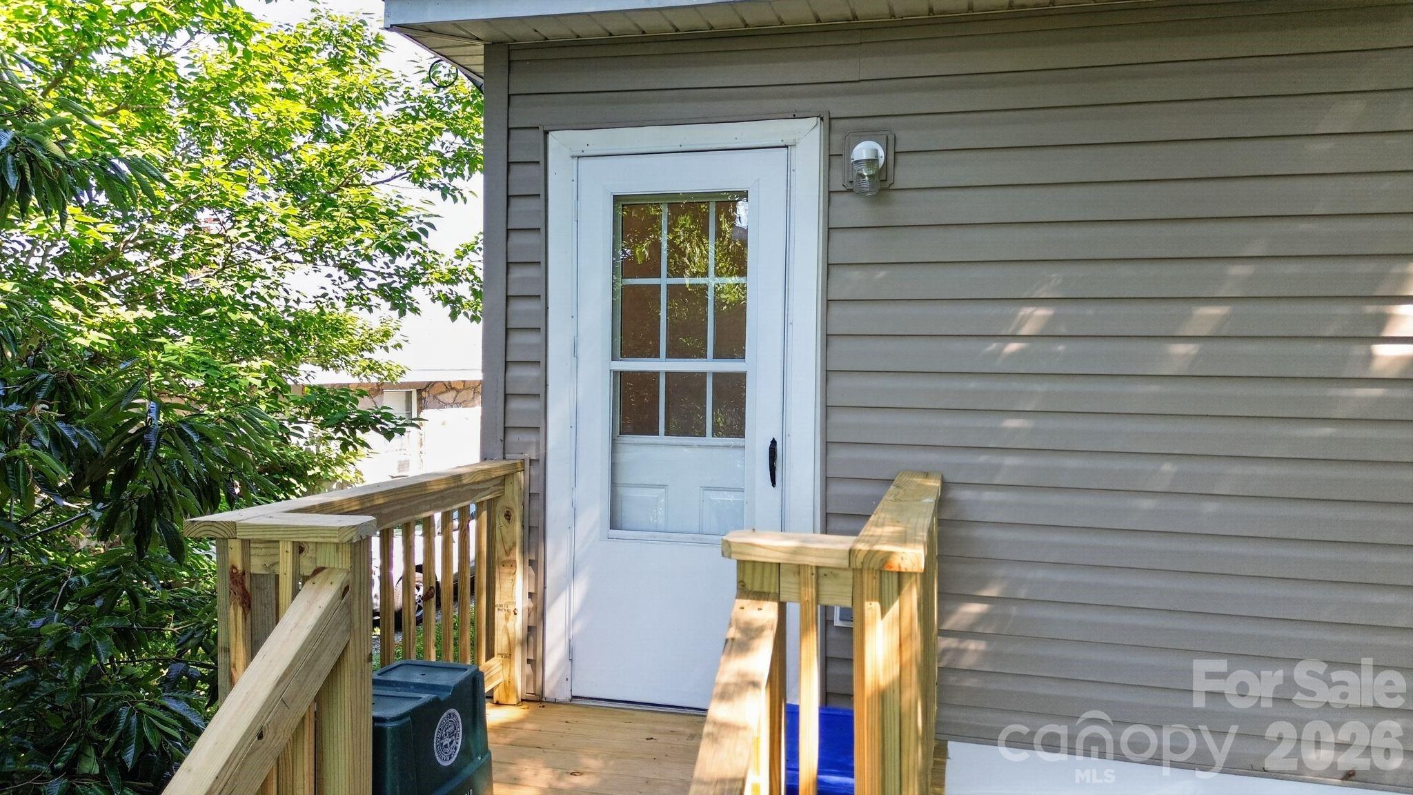 80 Ridge Street Marion, NC 28752 - Photo 15 of 18
