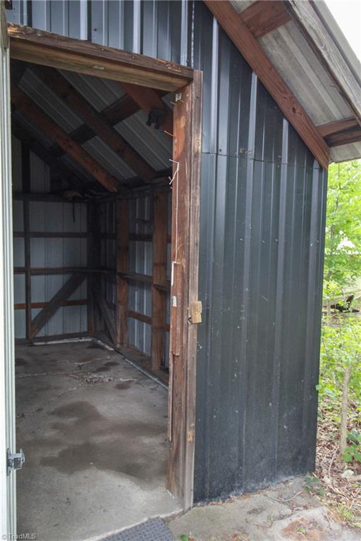 2067 Riverside Circle Eden, NC 27288 - Photo 14 of 50 Concrete slab floor