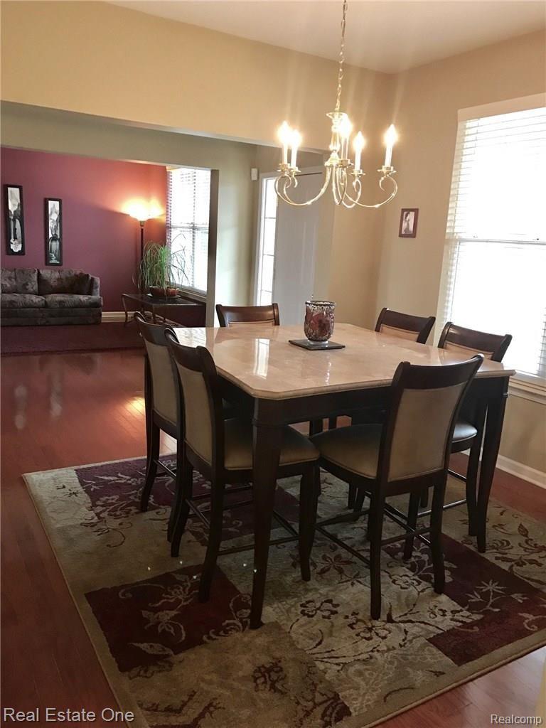 607 Wade Court Rochester, MI 48307 - Photo 9 of 25 wadelibden.jpg