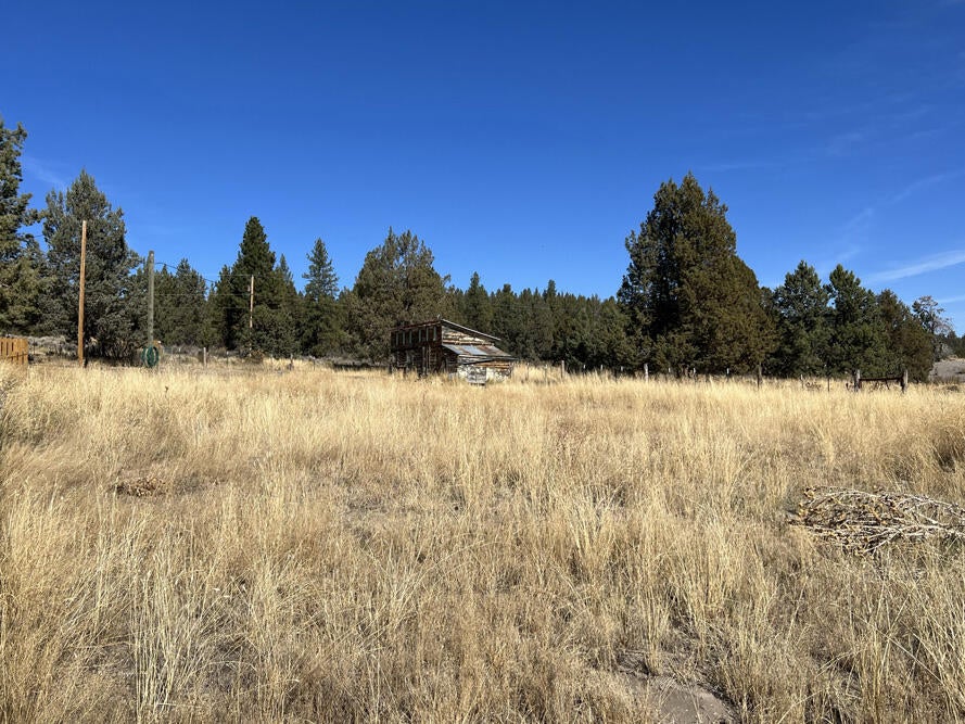 27230 Drews Road Chiloquin, OR 97624 - Photo 32 of 33 08