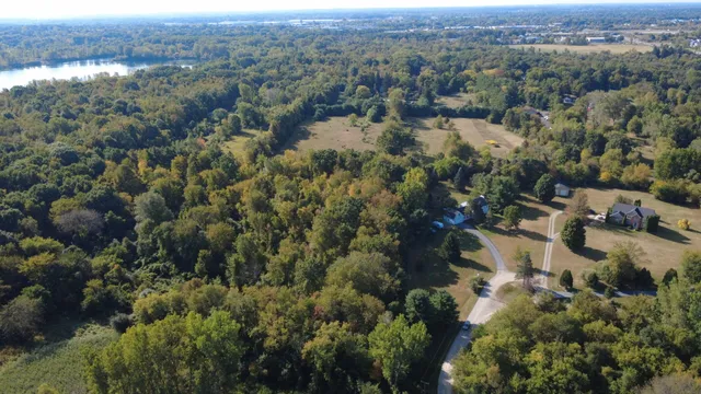 $259,000 | 727 West Maple Road, Milford, MI 48381