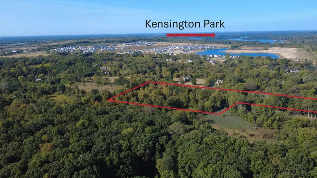 $259,000 | 727 West Maple Road, Milford, MI 48381