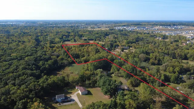 $259,000 | 727 West Maple Road, Milford, MI 48381