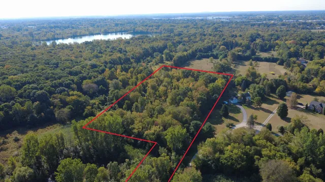 $259,000 | 727 West Maple Road, Milford, MI 48381