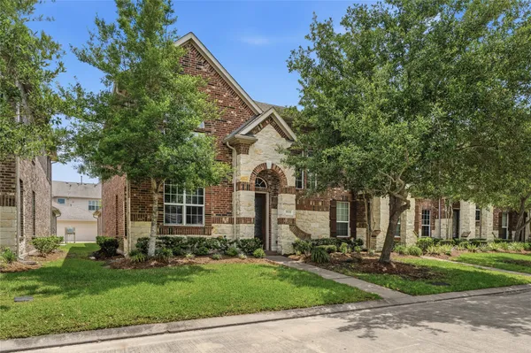 $299,900 | 9131 Solvista Pass Lane, Houston, TX 77070