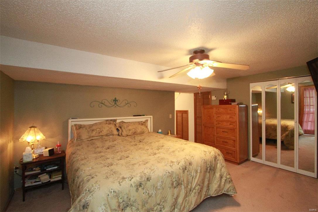 7003 Lockmann Road Collinsville, IL 62234 - Photo 17 of 36