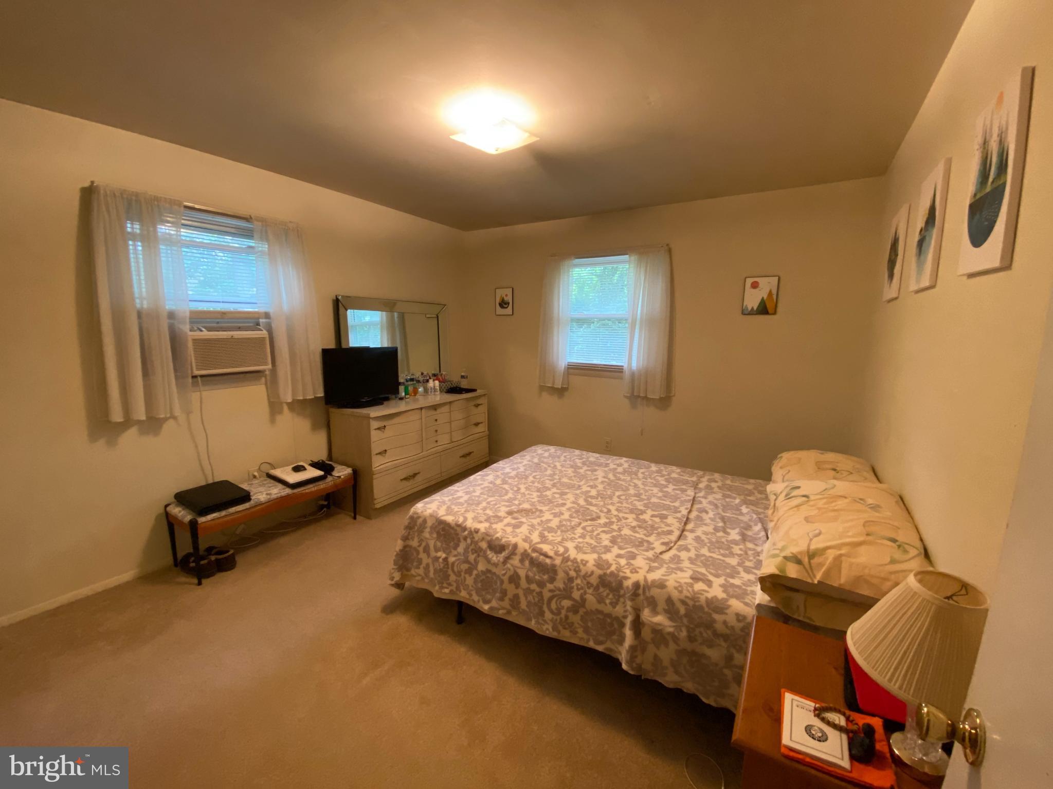 219 Oakton Road Gaithersburg, MD 20877 - Photo 11 of 18 Gallery Image 11