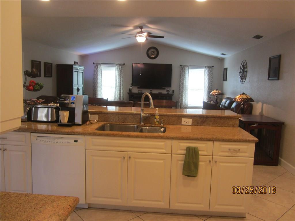 17754 Woodview Terrace Boca Raton, FL 33487 - Photo 6 of 38 Photo 6