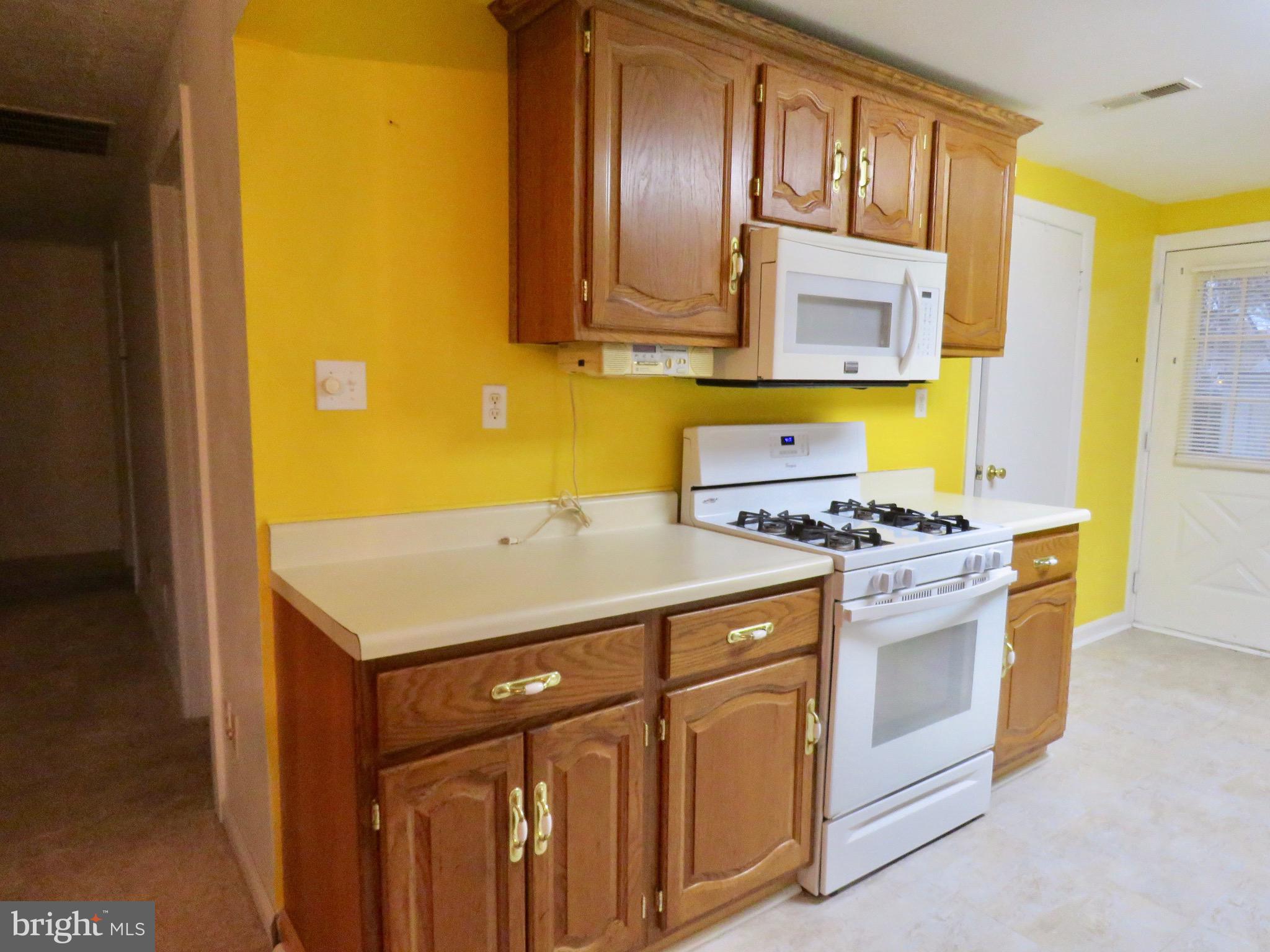 8277 WB&A Road Severn, MD 21144 - Photo 6 of 17 Gallery Image 6