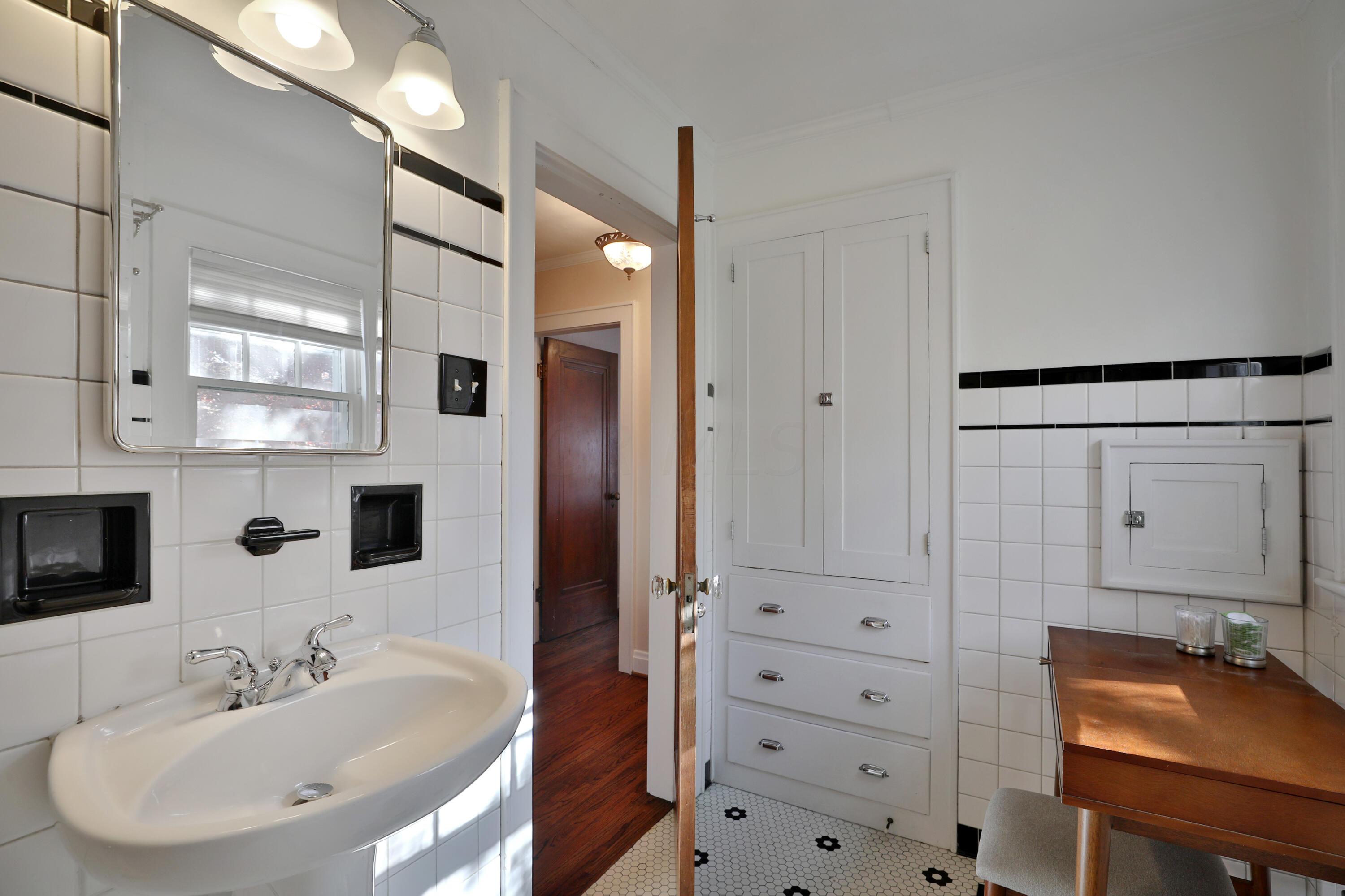3099 Midgard Road Columbus, OH 43202 - Photo 32 of 47 3099-Midgard-33