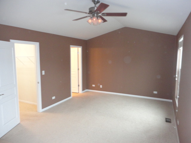2909 Neubauer Circle Lindenhurst, IL 60046 - Photo 7 of 16