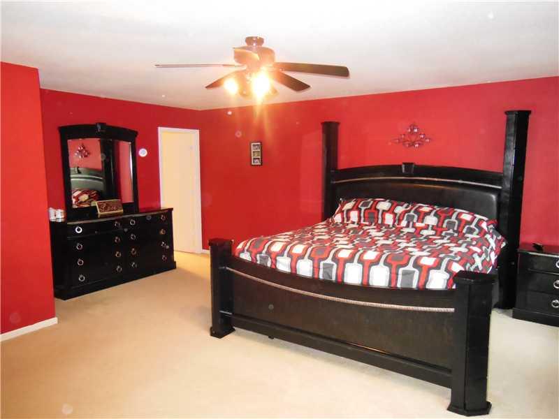 2558 Autumn Road Indianapolis, IN 46229 - Photo 14 of 21