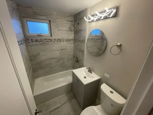 $1,700 | 2138 218th Street, Sauk Village, IL 60411