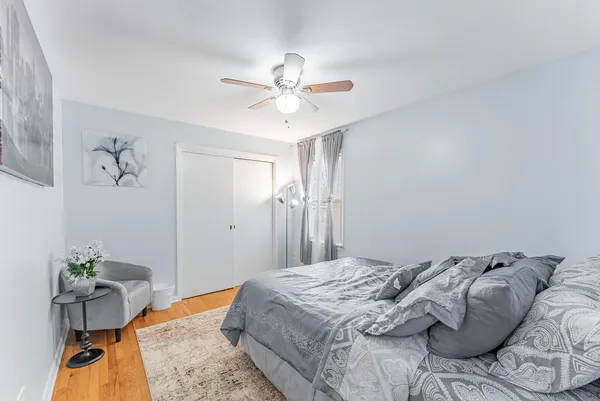 $570,000 | 1811 Kenilworth Avenue, Berwyn, IL 60402