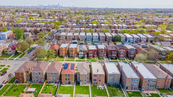 $570,000 | 1811 Kenilworth Avenue, Berwyn, IL 60402